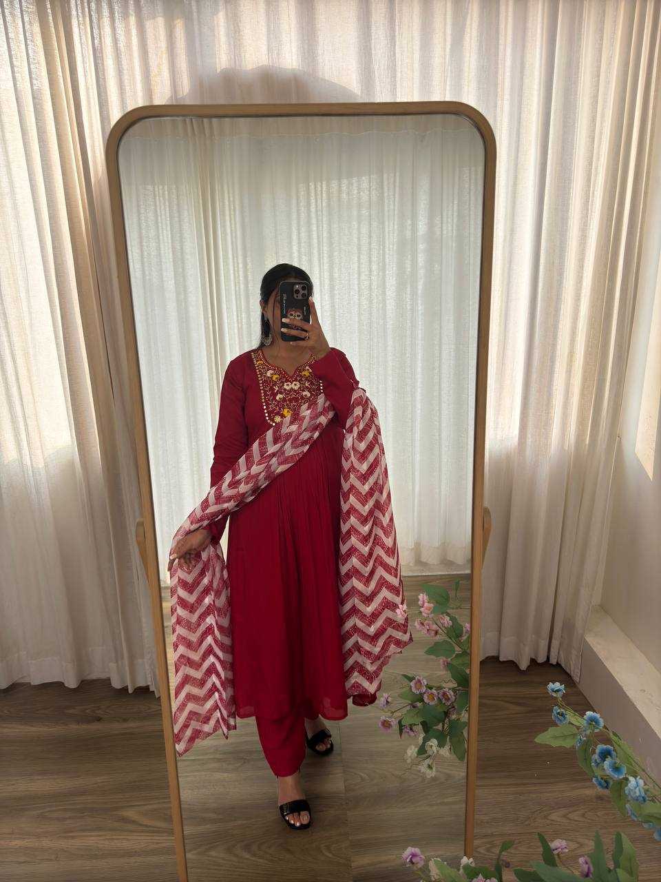 Ynf Pure Viscos KESH513 444 Gowns Wholesale Fancy Gowns Party Wear Gowns Designer Gowns Manufacturer