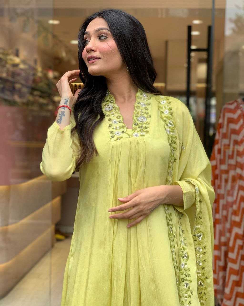 Ynf Pure Viscos KESH529 HEER Suits & Dresses Wedding Collections Festive Collections Wholesale Ladies Suits Embroidery Suits Ladies Silk Suit Manufacturer