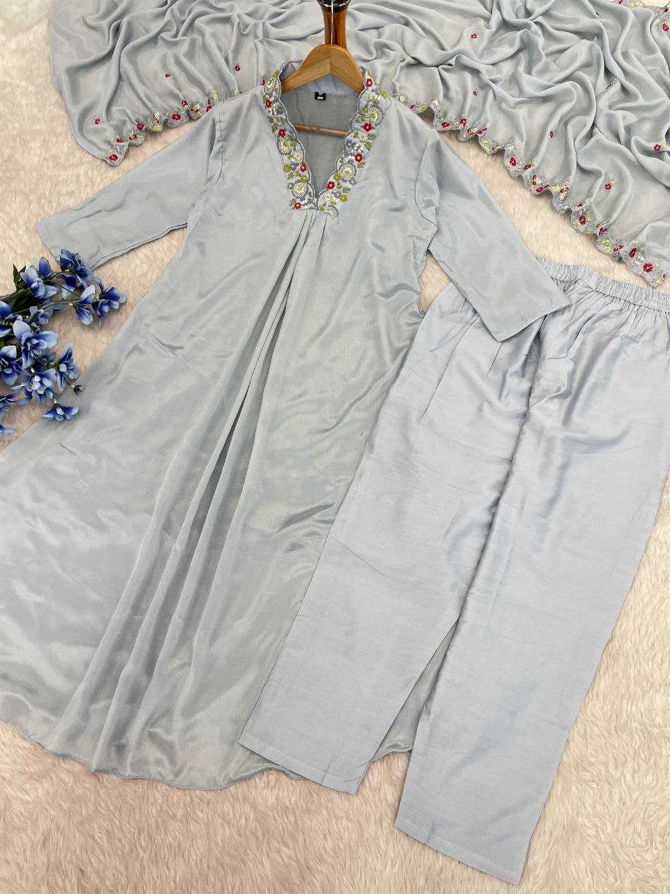 Ynf Pure Viscos KESH529 HEER Suits & Dresses Wedding Collections Festive Collections Wholesale Ladies Suits Embroidery Suits Ladies Silk Suit Manufacturer