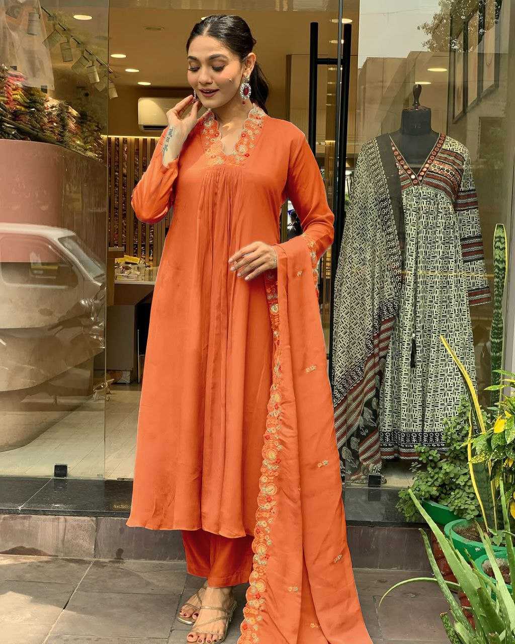 Ynf Pure Viscos KESH529 HEER Suits & Dresses Wedding Collections Festive Collections Wholesale Ladies Suits Embroidery Suits Ladies Silk Suit Manufacturer