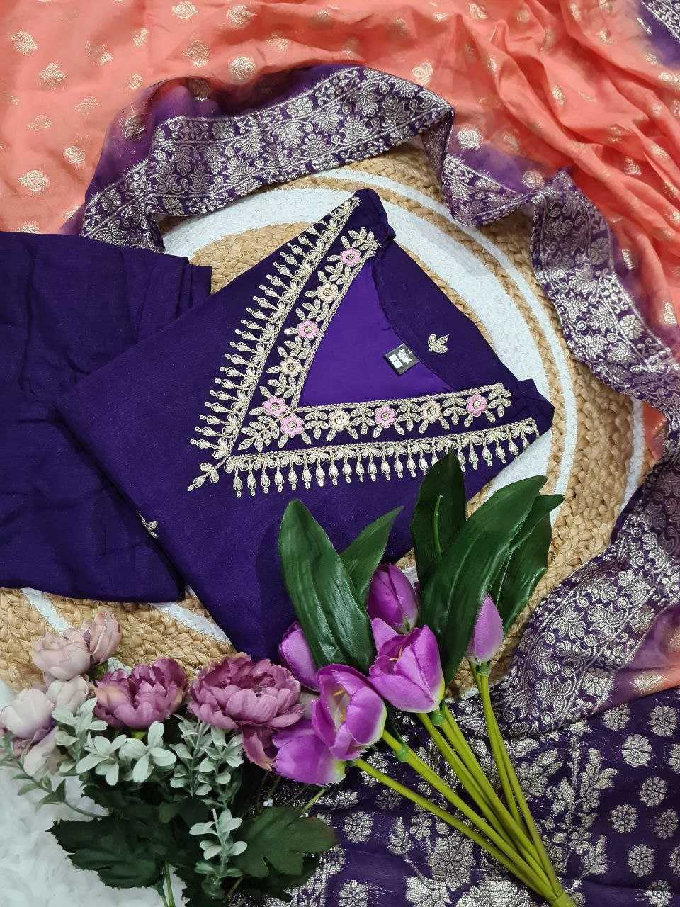 Ynf Pure Viscos KESH529 KASHISH Kurti Wholesale Casual Kurtis Festive Kurtis Party Wear Kurtis Embroidered Kurtis Manufacturer