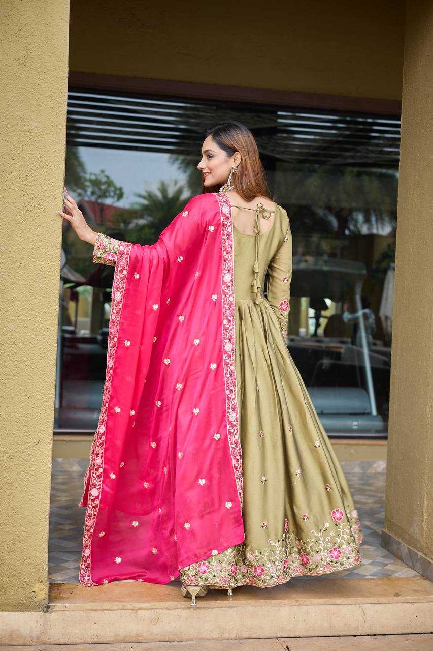 Ynf Rangoli Silk KESH506 147 Gowns Wholesale Fancy Gowns Embroidery Gowns Designer Gowns Manufacturer