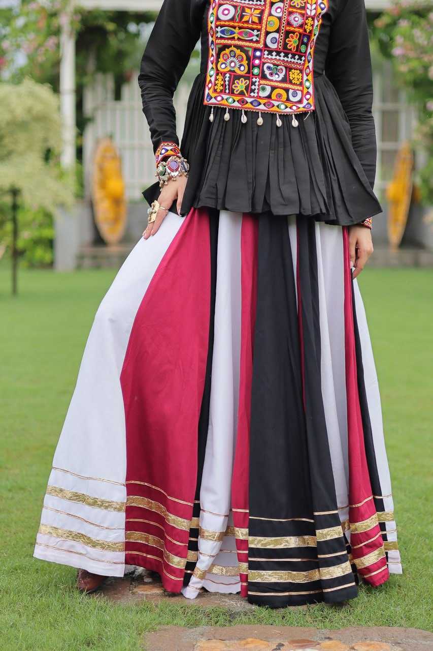 Ynf Rayon KESH491 7131 Lehengas Wedding Collections Festive Collections Wholesale Traditional Lehenga Gota Patti Lehenga Navratri Chaniya Choli Manufacturer