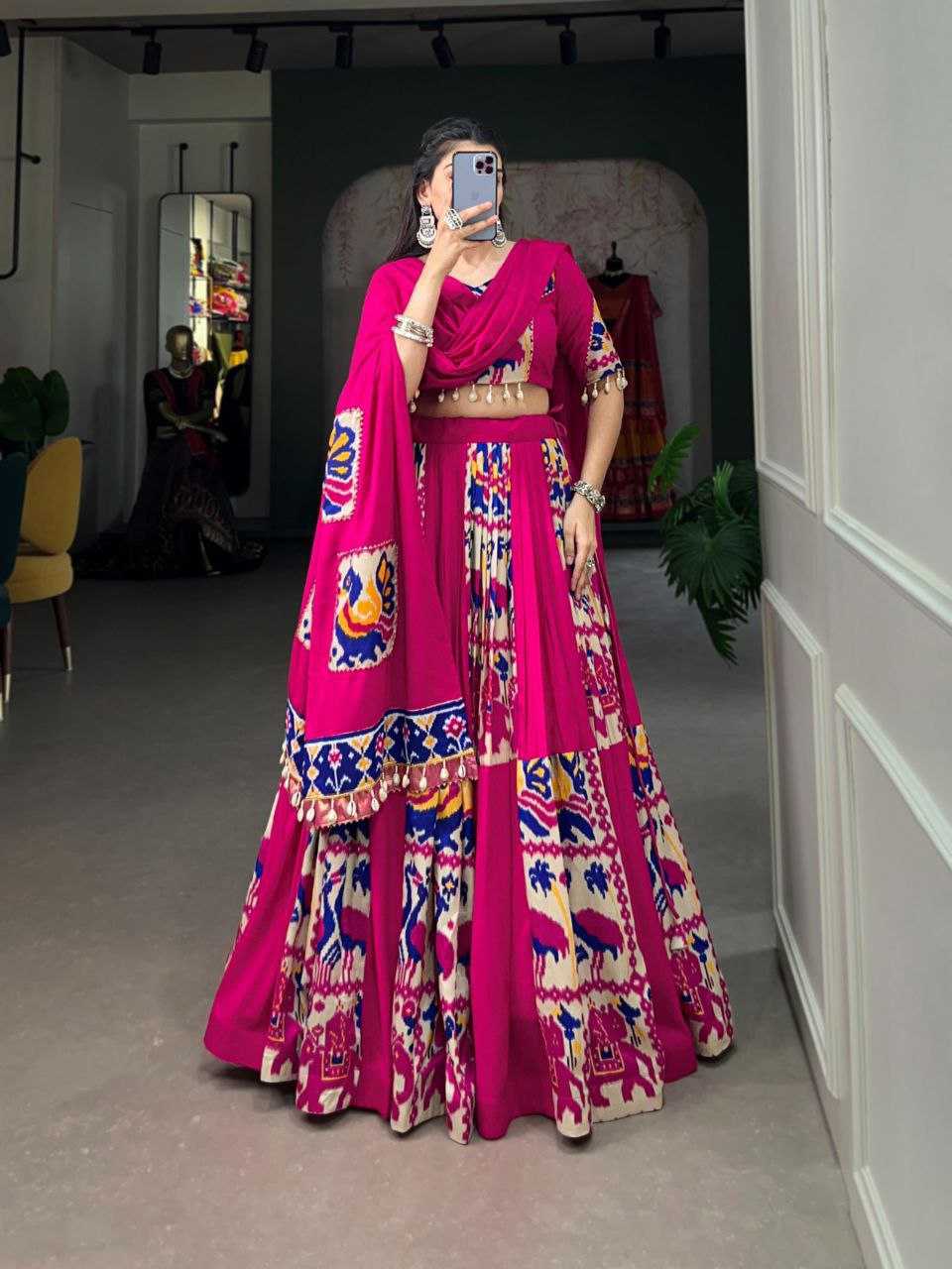 Ynf Rayon KESH511 Cowrie Festive Collections Wholesale Navratri Chaniya Choli Manufacturer