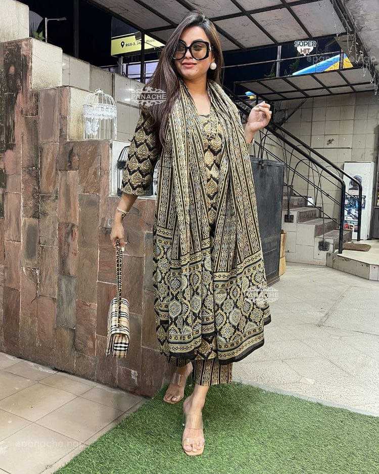 Ynf Rayon KESH536 Rakshabandan Suits & Dresses Wholesale Printed Suits Cotton Suits Black Salwar Suit Manufacturer