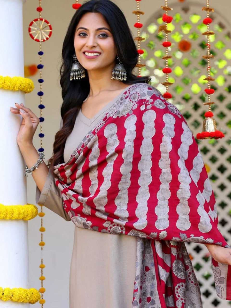 Ynf Rayon KESH559 711 Suits & Dresses Western Wears Festive Collections Wholesale Ladies Suits Casual Dresses Party Wear Dresses Manufacturer