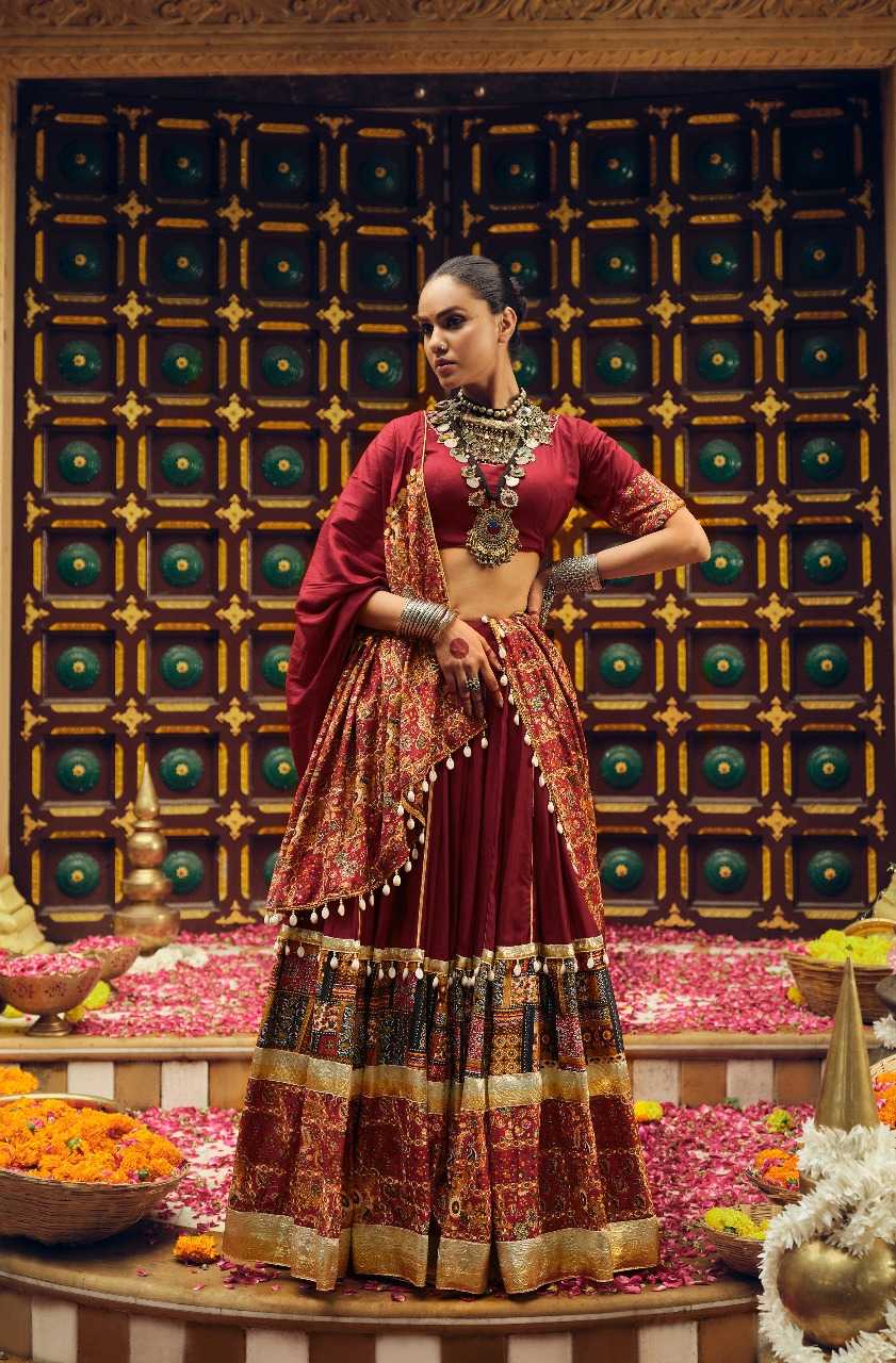 Ynf Rayon RIN197 3078 Lehengas Wholesale Designer Lehenga Fancy Lehenga Bridal Lehenga Manufacturer