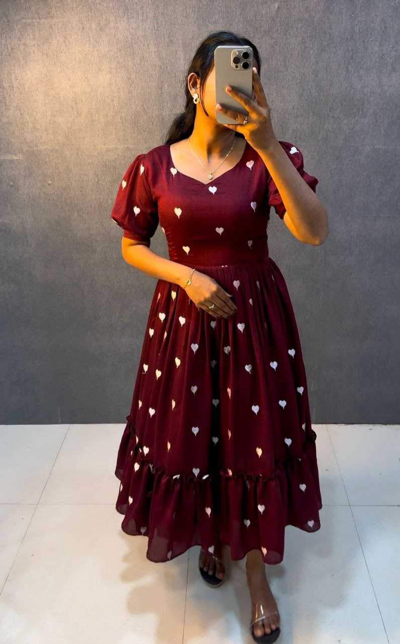 Ynf Rayon RIN220 NAINA Gowns Wholesale Printed Gowns Fancy Gowns Designer Gowns Manufacturer