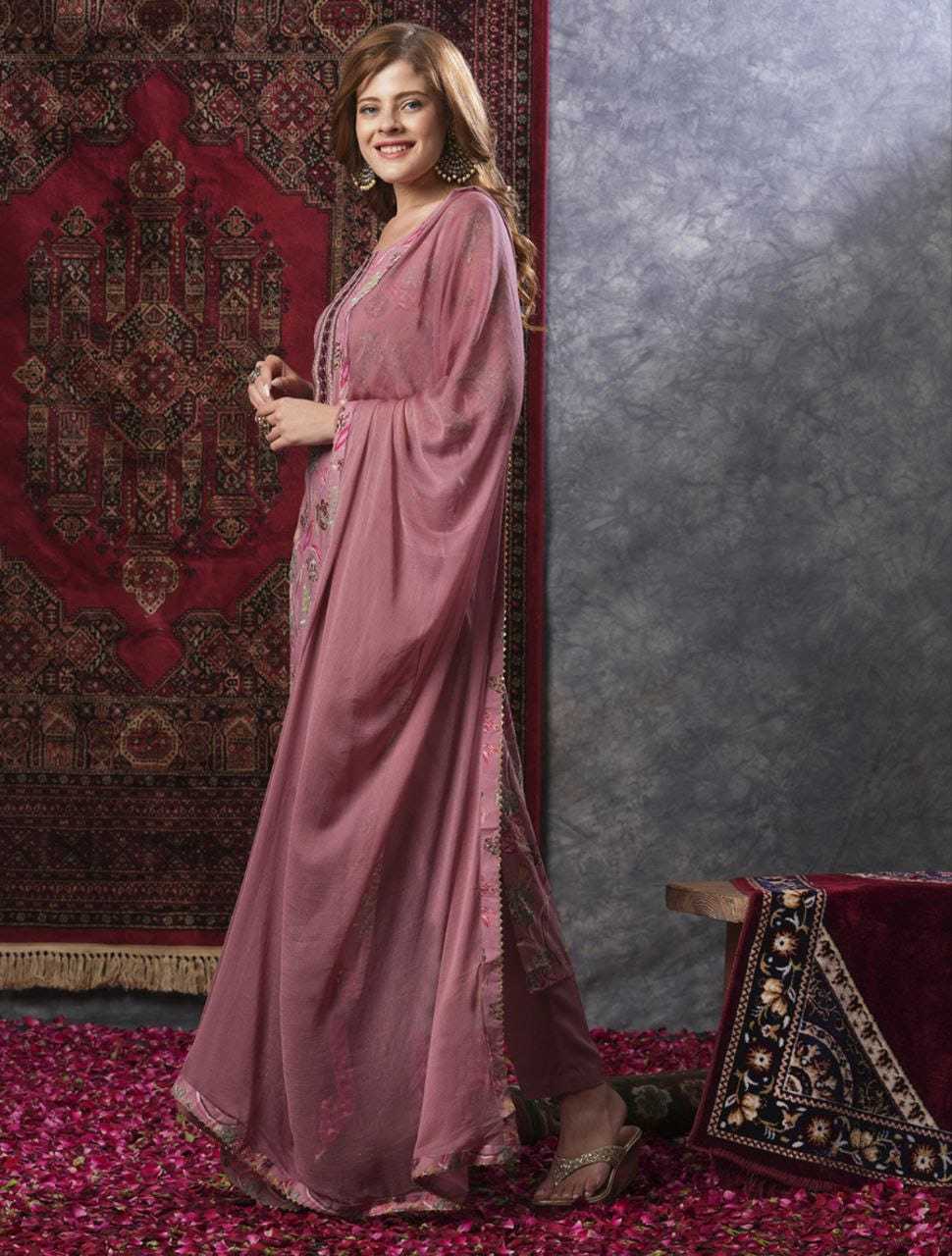 Ynf Rayon RIN222 BS-90 Kurti Wholesale Designer Kurtis Rayon Kurtis Kurti With Pants Manufacturer