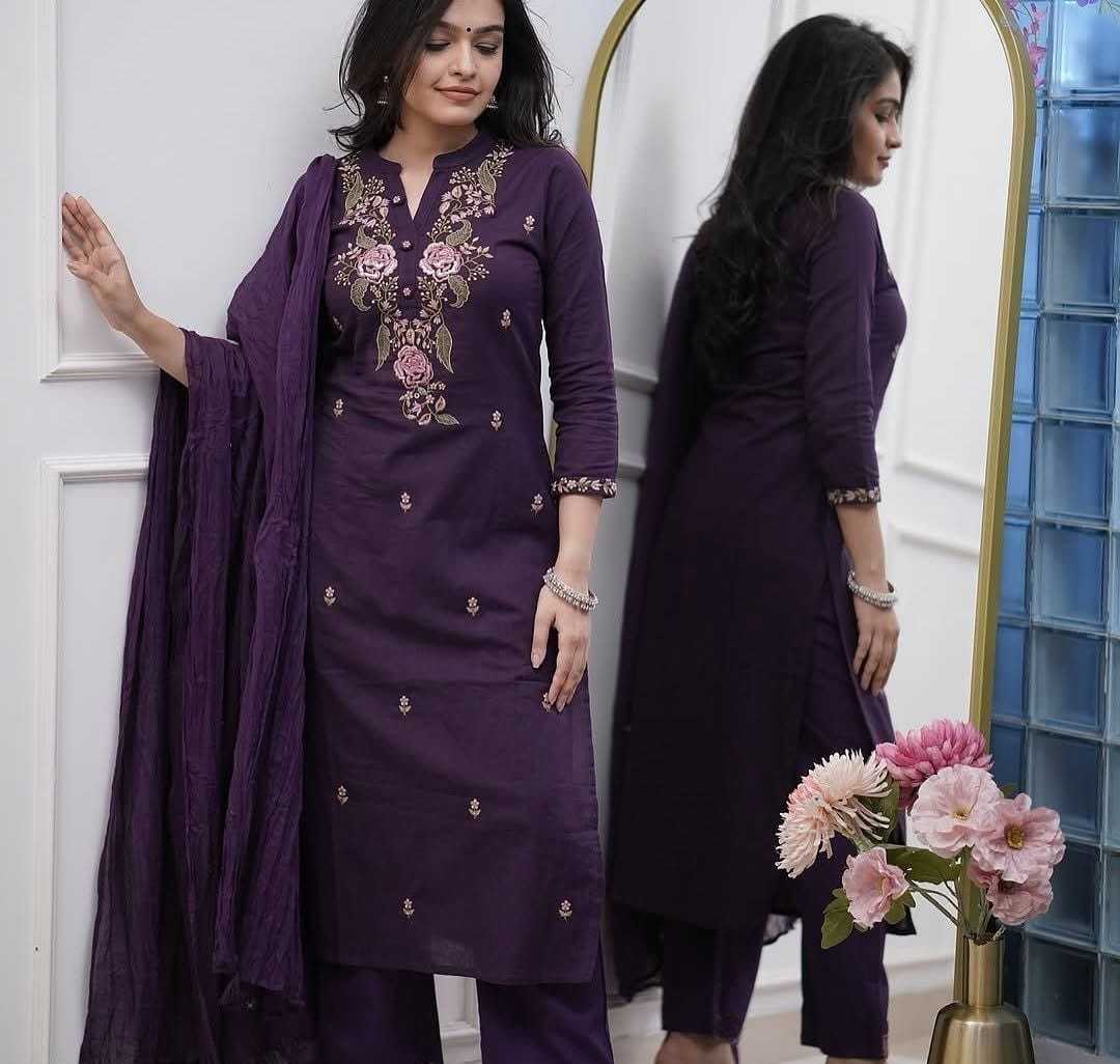Ynf Rayon RIN222 SI-196 Kurti Wholesale Designer Kurtis Rayon Kurtis Embroidered Kurtis Manufacturer