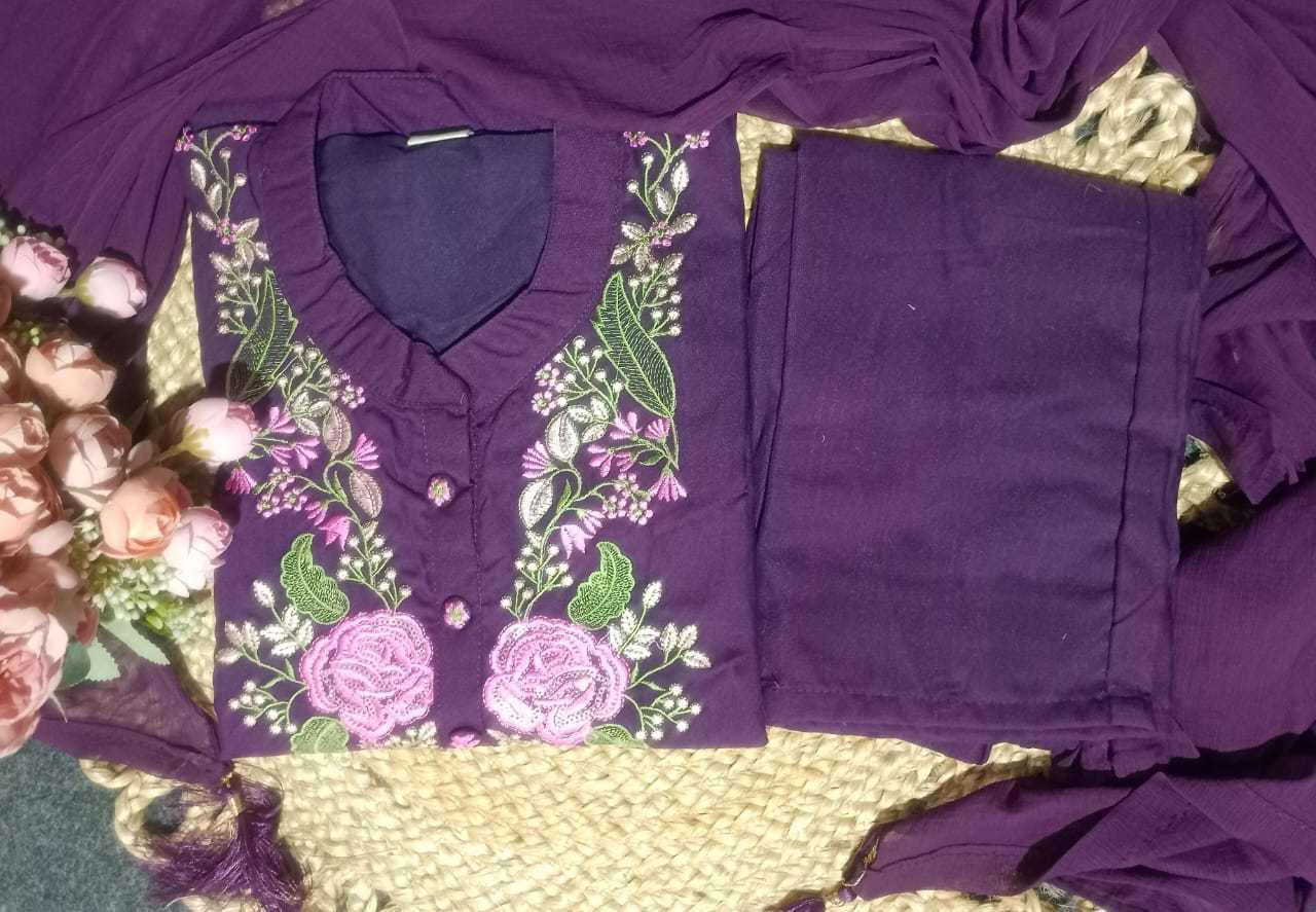 Ynf Rayon RIN222 SI-196 Kurti Wholesale Designer Kurtis Rayon Kurtis Embroidered Kurtis Manufacturer