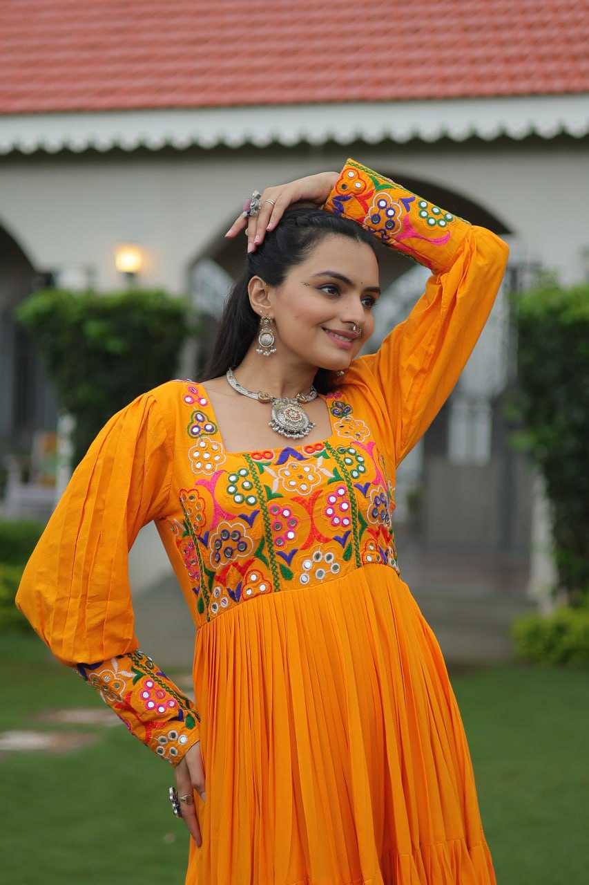 Ynf Reyon Cotton KESH491 9255 Gowns Wholesale Fancy Gowns Embroidery Gowns Long Gowns Manufacturer