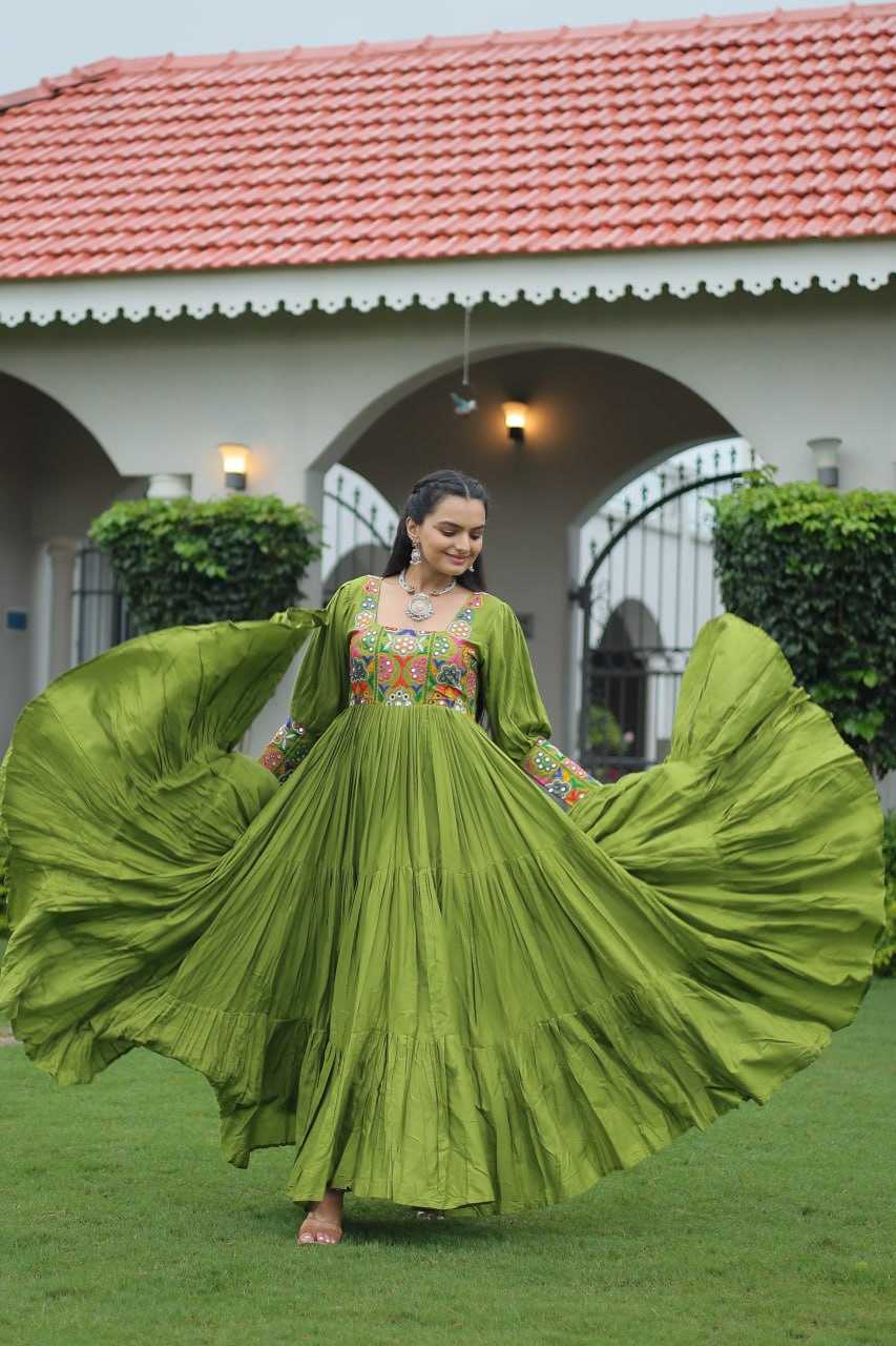 Ynf Reyon Cotton KESH491 9255 Gowns Wholesale Fancy Gowns Embroidery Gowns Long Gowns Manufacturer
