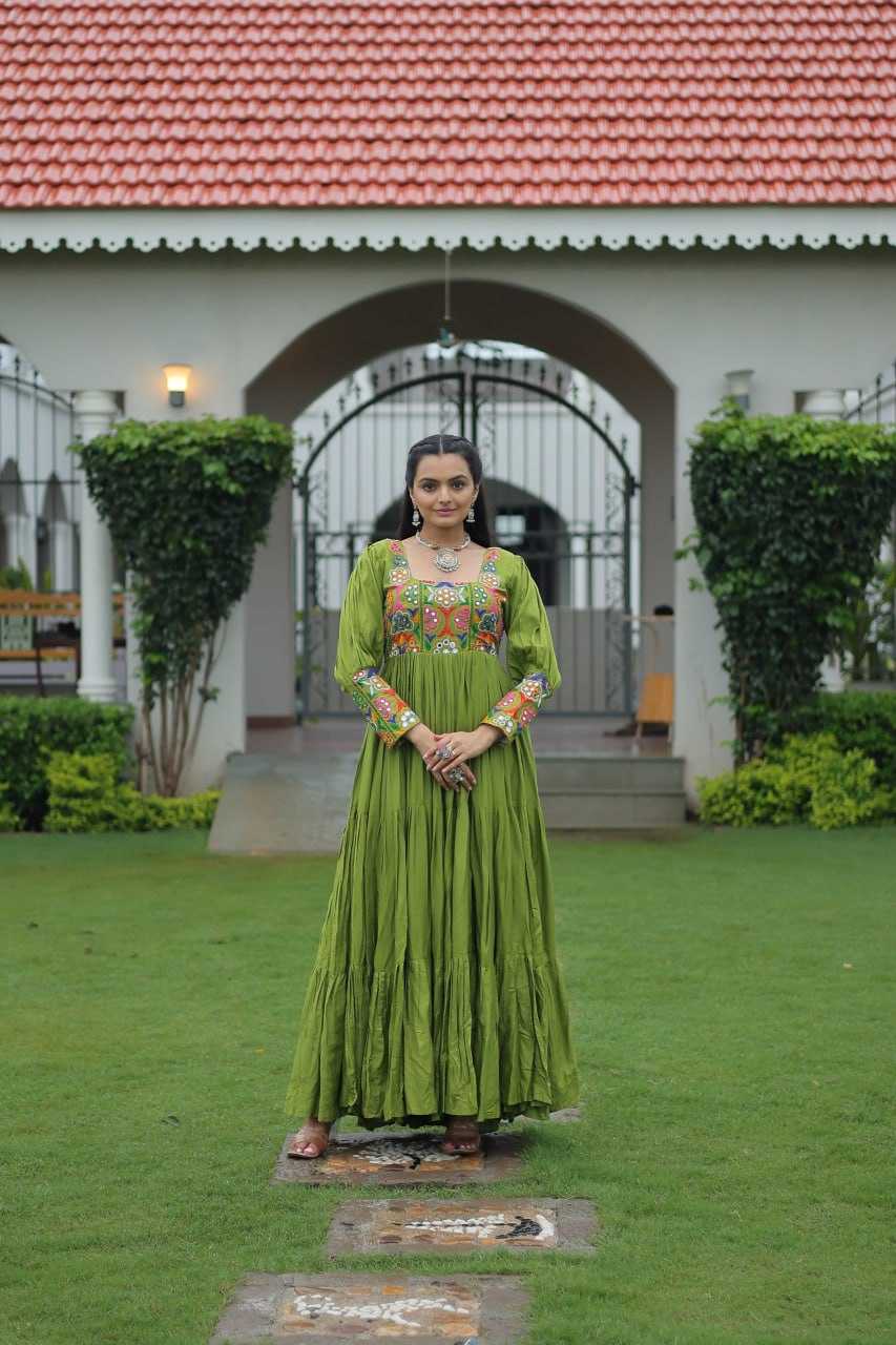 Ynf Reyon Cotton KESH491 9255 Gowns Wholesale Fancy Gowns Embroidery Gowns Long Gowns Manufacturer