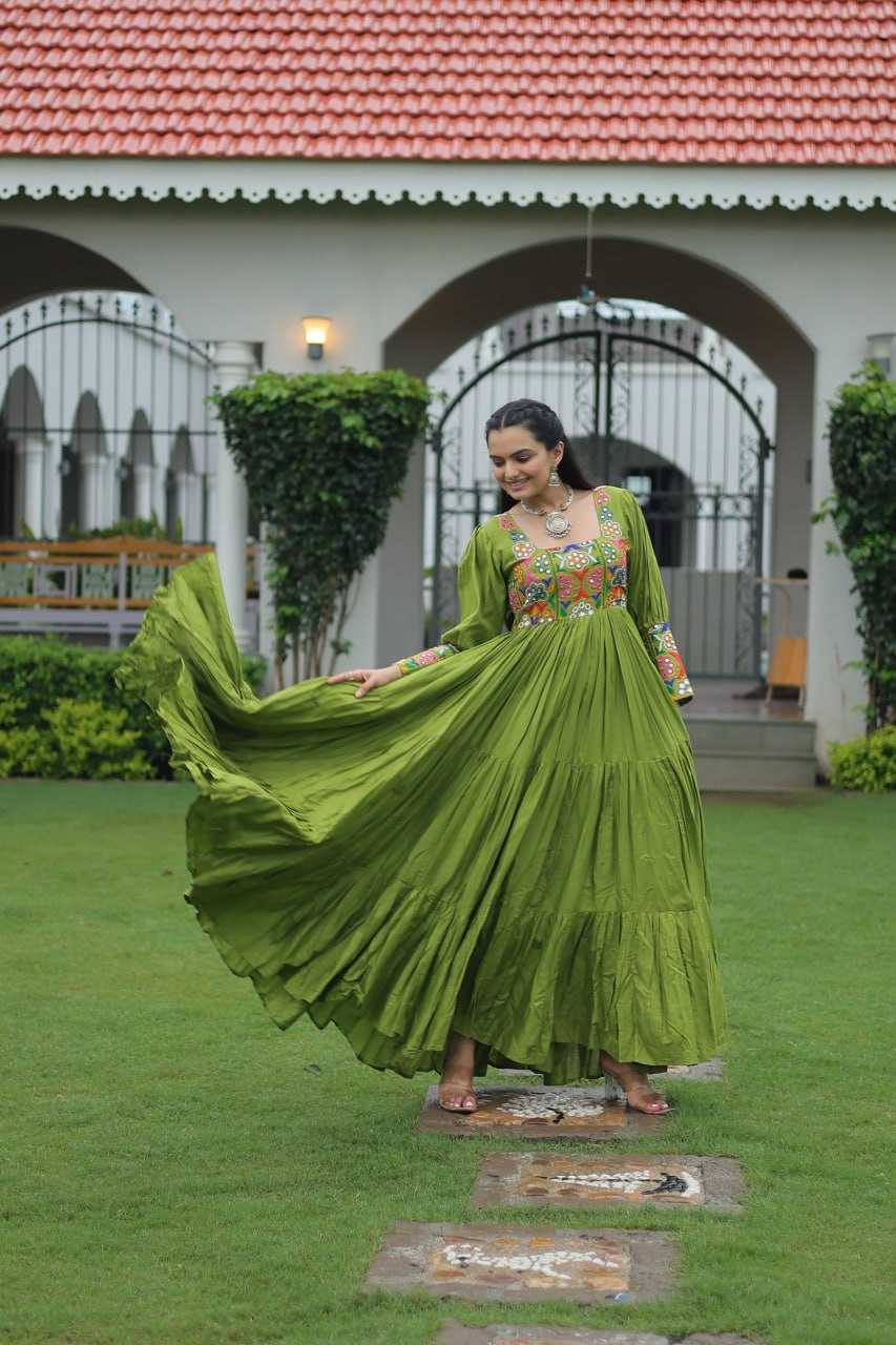 Ynf Reyon Cotton KESH491 9255 Gowns Wholesale Fancy Gowns Embroidery Gowns Long Gowns Manufacturer