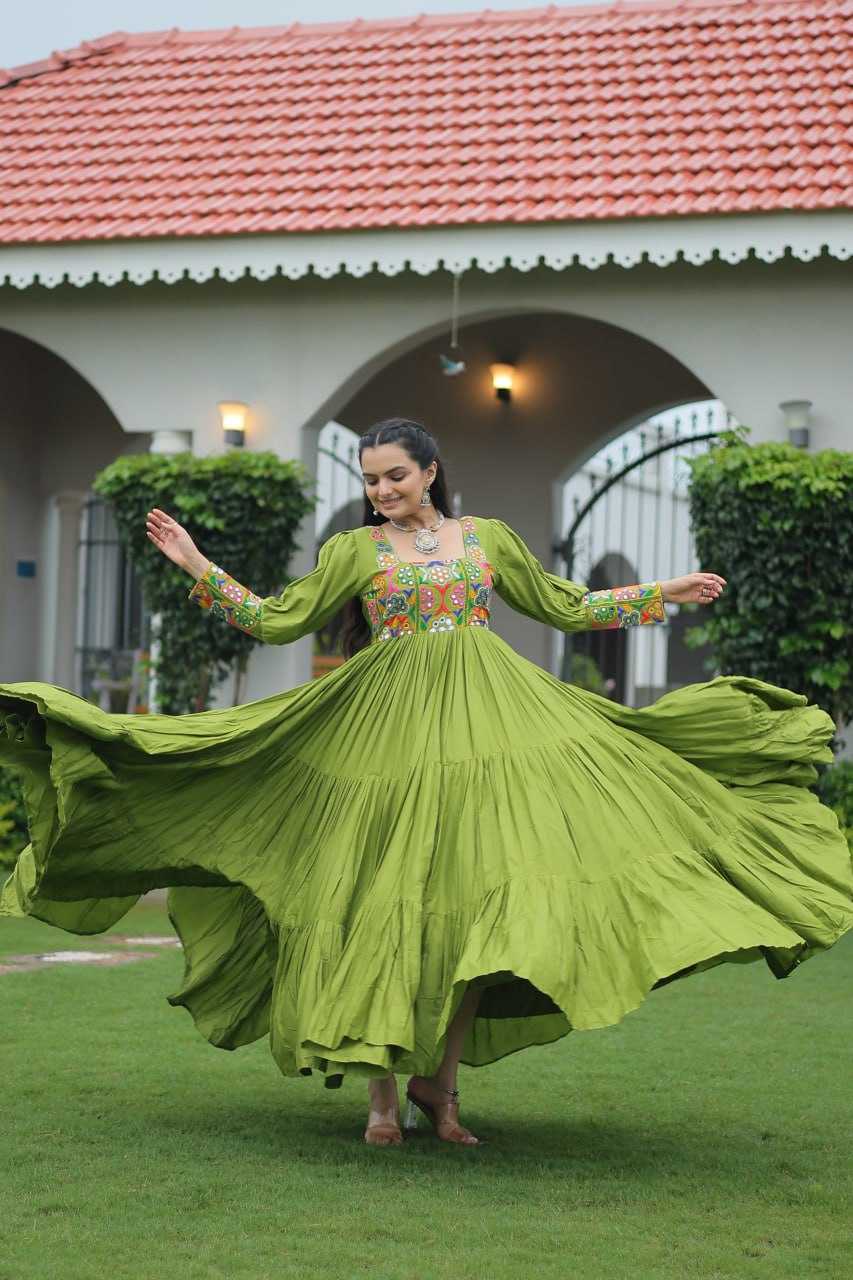Ynf Reyon Cotton KESH491 9255 Gowns Wholesale Fancy Gowns Embroidery Gowns Long Gowns Manufacturer