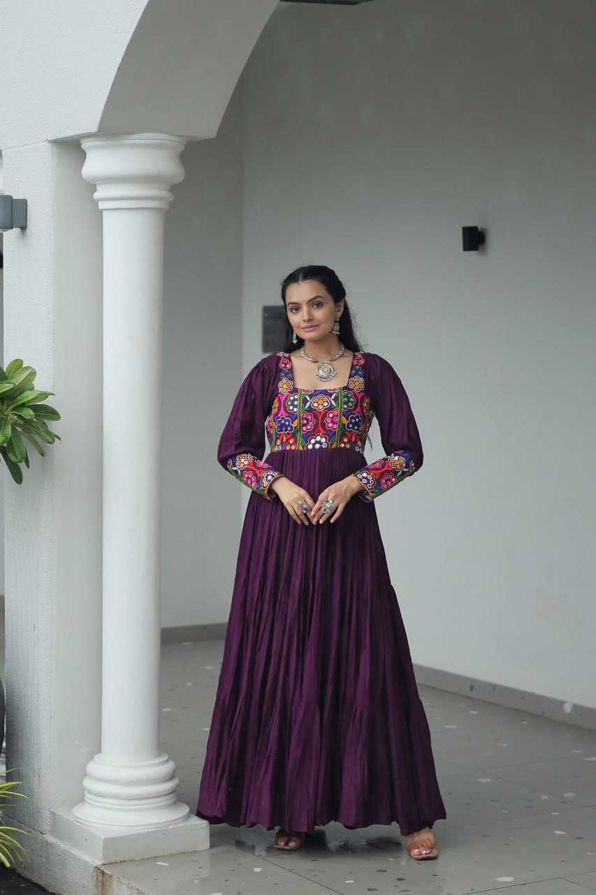 Ynf Reyon Cotton KESH491 9255 Gowns Wholesale Fancy Gowns Embroidery Gowns Long Gowns Manufacturer