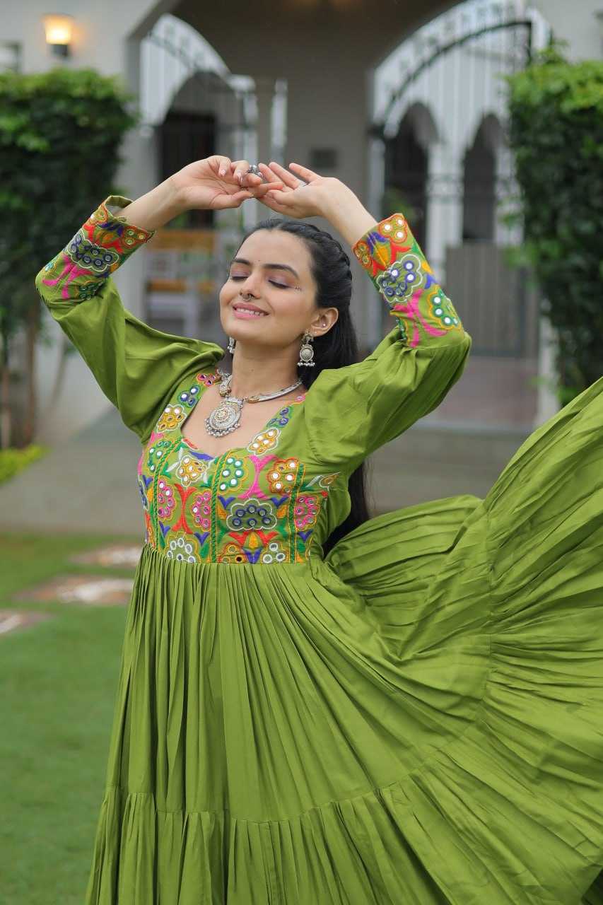 Ynf Reyon Cotton KESH491 9255 Gowns Wholesale Fancy Gowns Embroidery Gowns Long Gowns Manufacturer