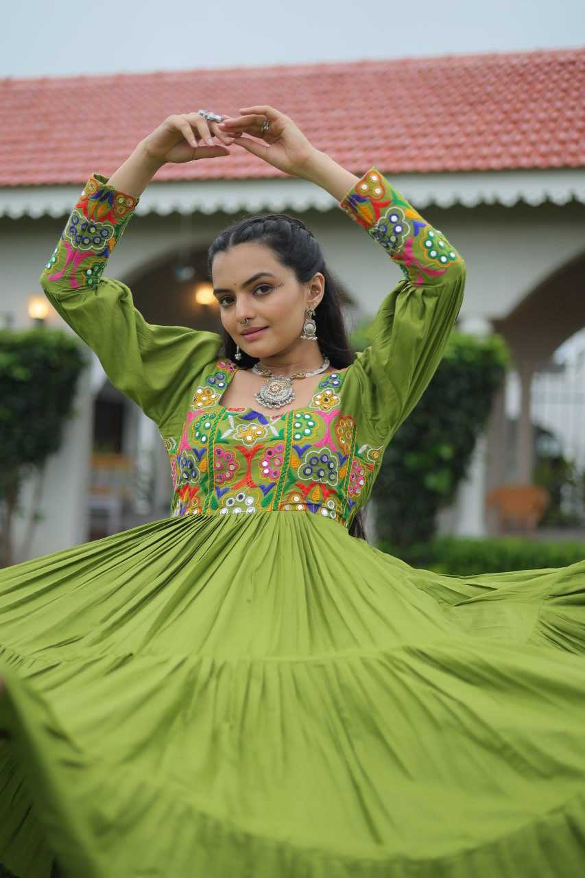 Ynf Reyon Cotton KESH491 9255 Gowns Wholesale Fancy Gowns Embroidery Gowns Long Gowns Manufacturer