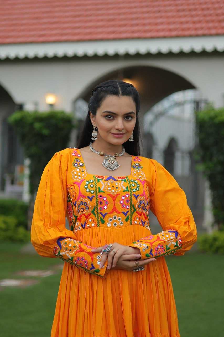 Ynf Reyon Cotton KESH491 9255 Gowns Wholesale Fancy Gowns Embroidery Gowns Long Gowns Manufacturer
