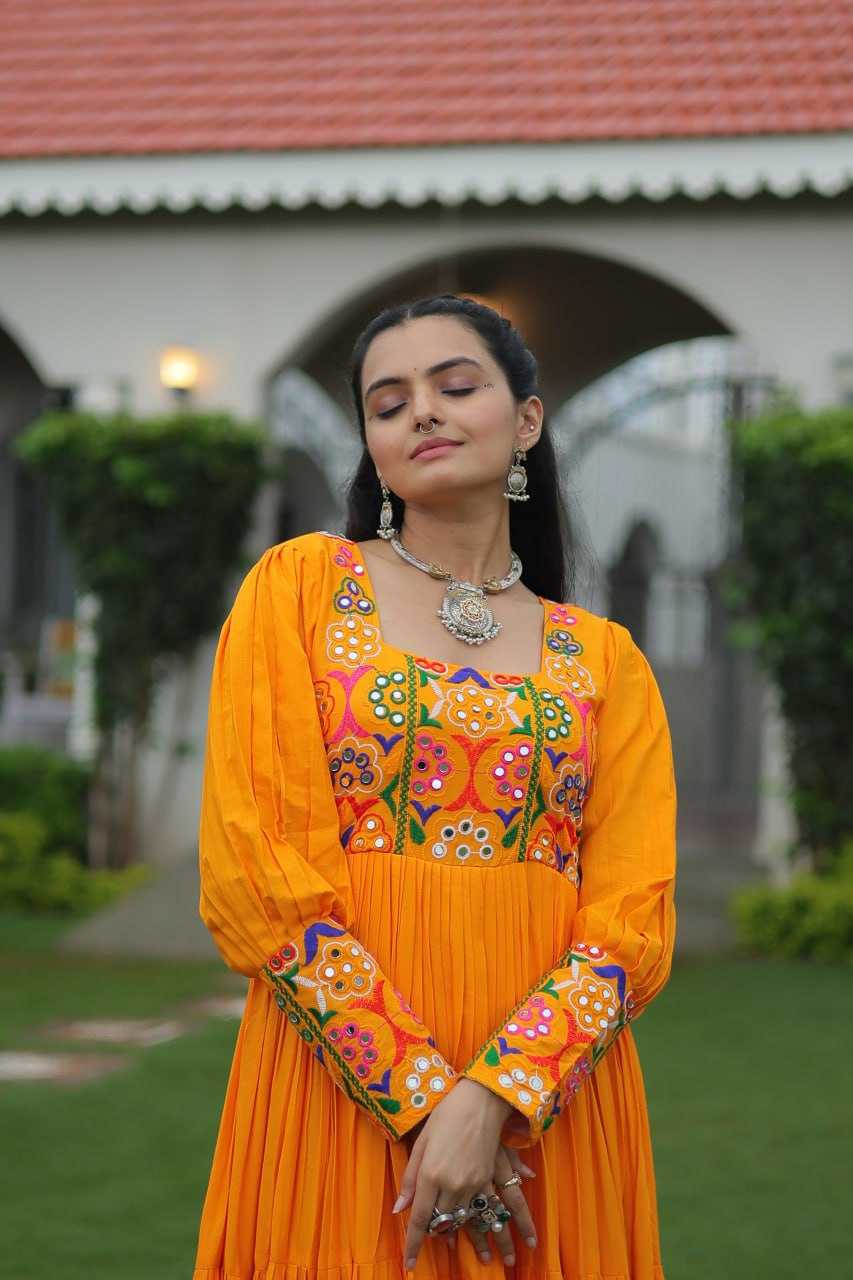 Ynf Reyon Cotton KESH491 9255 Gowns Wholesale Fancy Gowns Embroidery Gowns Long Gowns Manufacturer