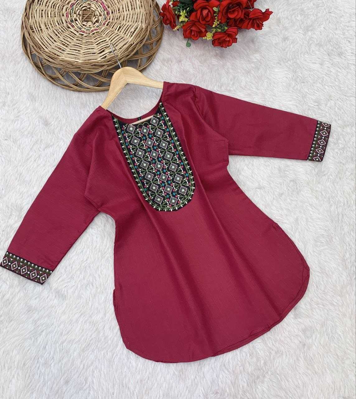 Ynf Reyon Cotton KESH552 RAJHANS Kurti Wholesale Casual Kurtis Festive Kurtis Short Kurtis Embroidered Kurtis Manufacturer