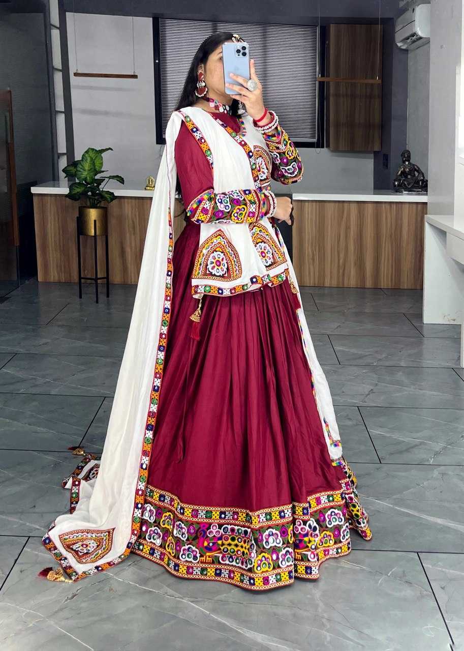 Ynf Reyon Cotton RIN119 8112 Festive Collections Wholesale Navratri Chaniya Choli Manufacturer