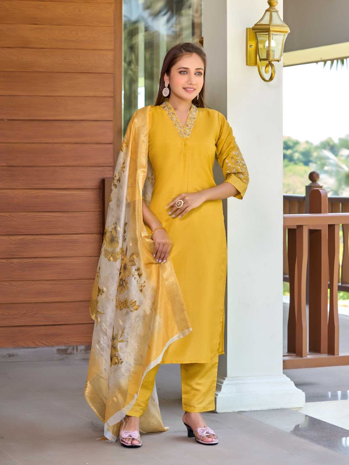 Ynf Shimmer silk RIN190 AANCHI-PANKHI Setwise Collections Wholesale Dresses & Suits Catalogs Manufacturer