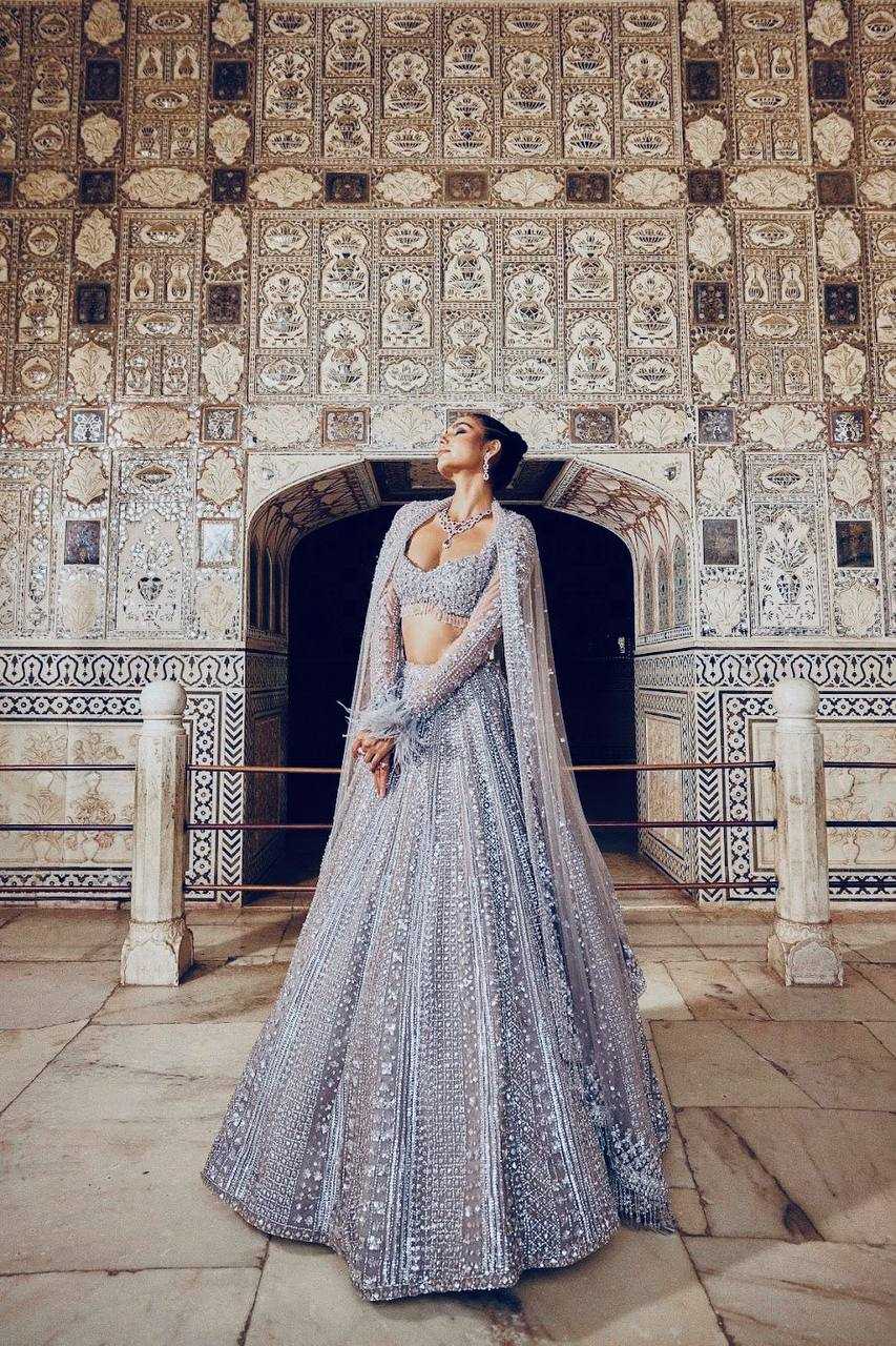 Ynf Shimmer silk RIN213 H86 Lehengas Wholesale Silk Lehenga Sequins Lehenga Manufacturer