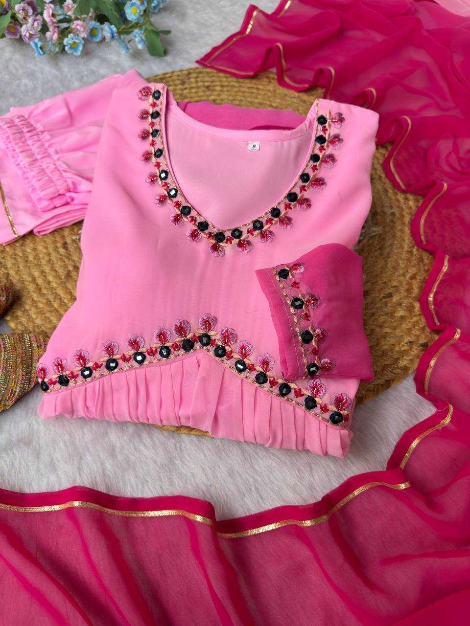 Ynf Silk Cotton Gowns Wholesale Embroidery Gowns Party Gowns Bollywood Style Gowns Manufacturer