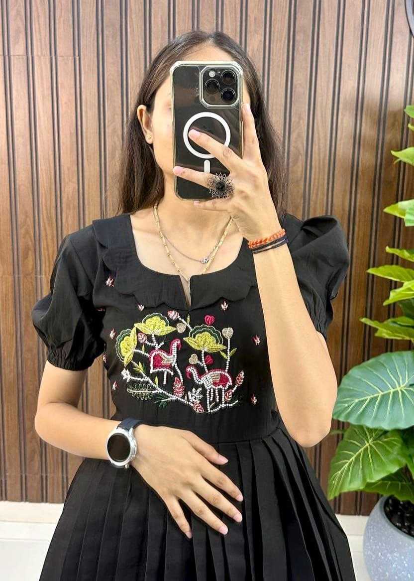 Ynf Silk Cotton RIN161 finishing Suits & Dresses Western Wears Festive Collections Wholesale Tops Cotton Dresses Silk Dresses Manufacturer