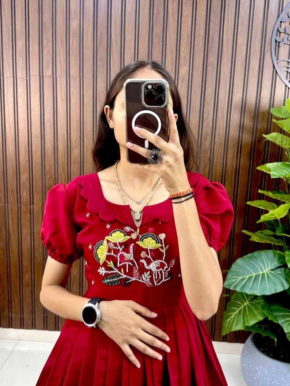 Ynf Silk Cotton RIN161 finishing Suits & Dresses Western Wears Festive Collections Wholesale Tops Cotton Dresses Silk Dresses Manufacturer