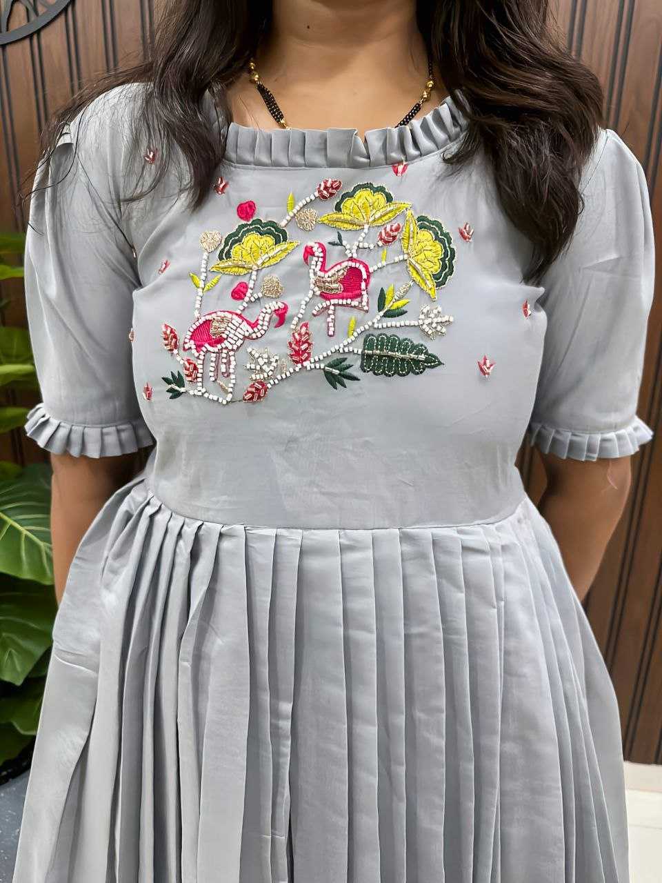 Ynf Silk Cotton RIN161 LAUNCING Gowns Wholesale Printed Gowns Embroidery Gowns Party Gowns Long Gowns Manufacturer