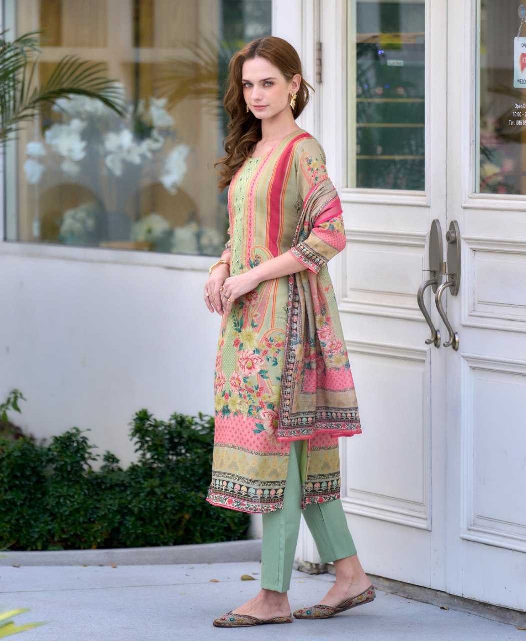 Ynf Silk KESH507 Vatican Suits & Dresses Wholesale Printed Suits Ladies Silk Suit Silk Suits Manufacturer
