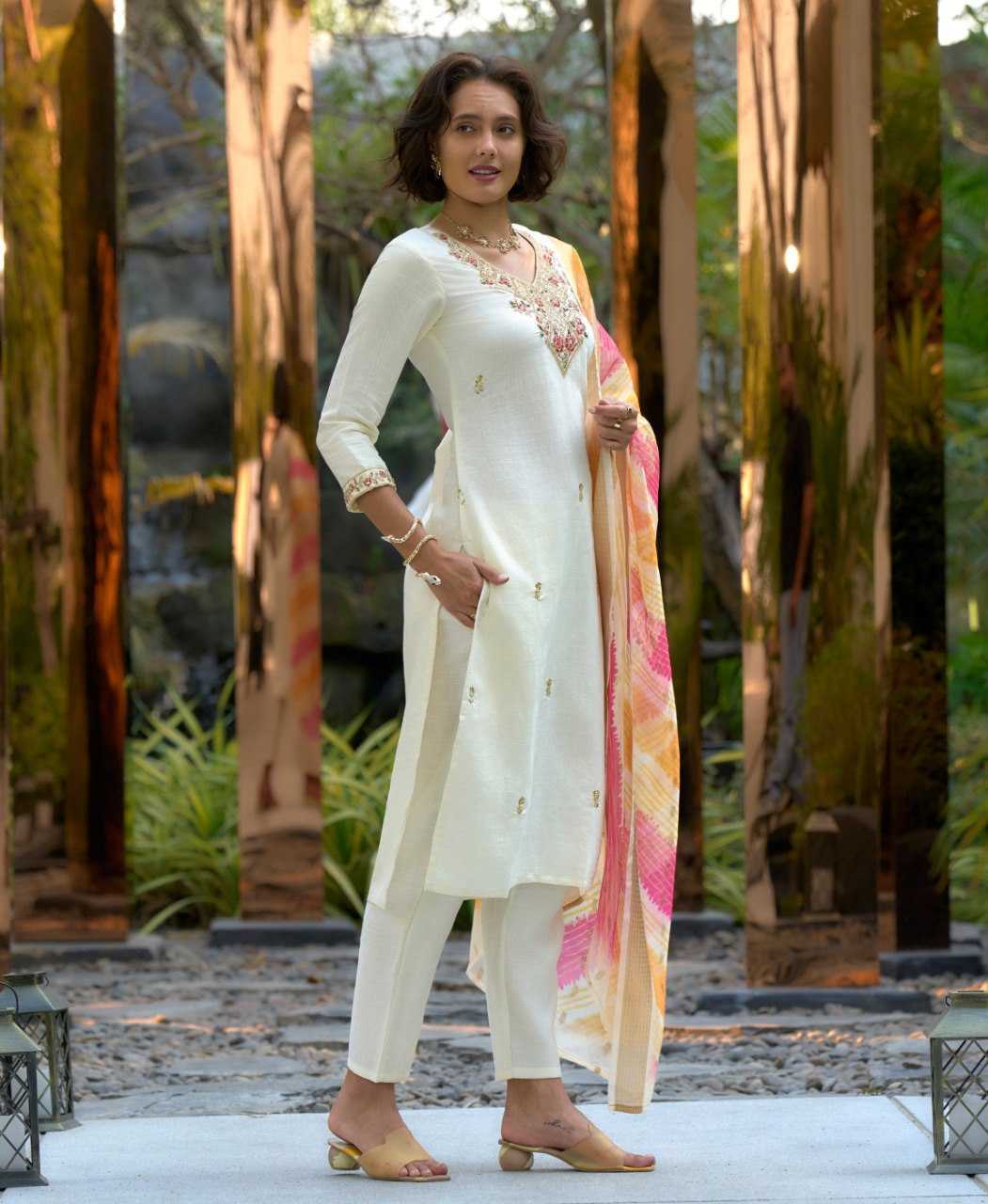 Ynf Silk KESH507 WOLF Suits & Dresses Wedding Collections Festive Collections Wholesale Ladies Silk Suit Straight Cut Suits Embroidered Suits Manufacturer