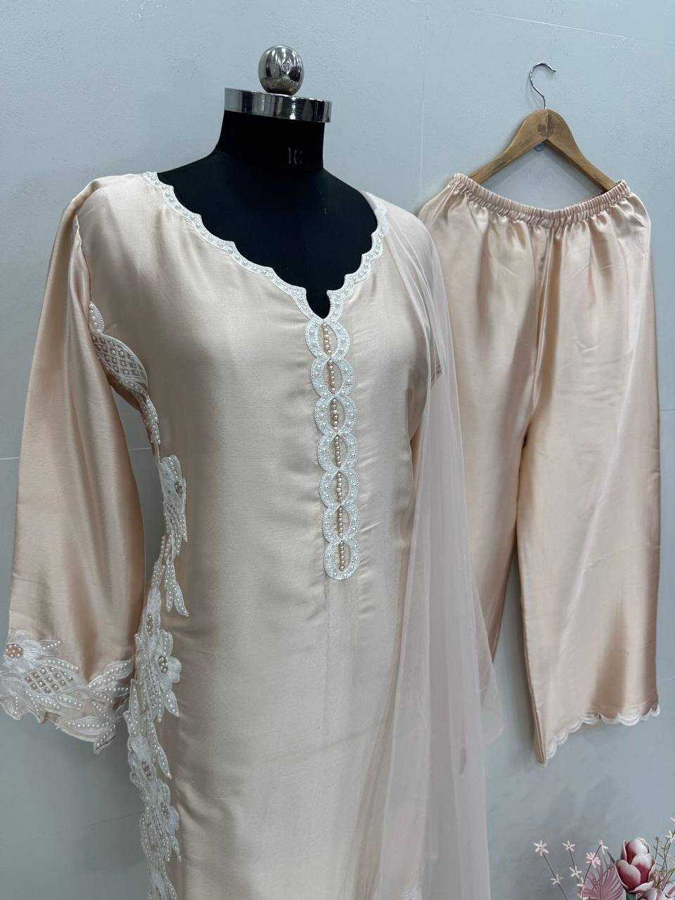 Ynf Silk KESH512 213 Suits & Dresses Wholesale Ladies Suits Dresses Designer Suits Manufacturer