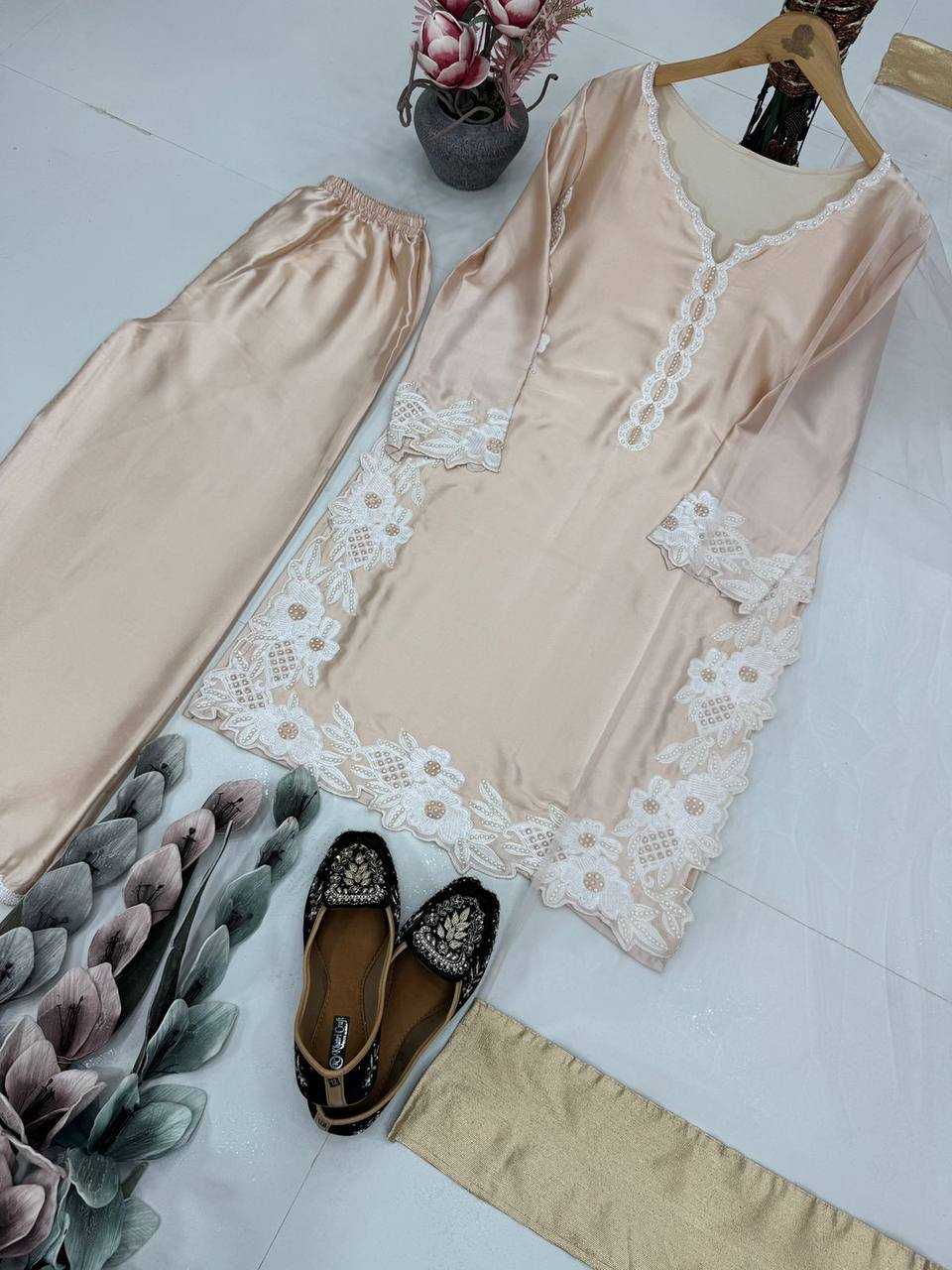 Ynf Silk KESH512 213 Suits & Dresses Wholesale Ladies Suits Dresses Designer Suits Manufacturer