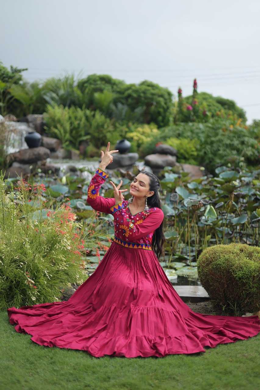 Ynf Slub Reyon KESH491 9261 Gowns Wholesale Printed Gowns Manufacturer