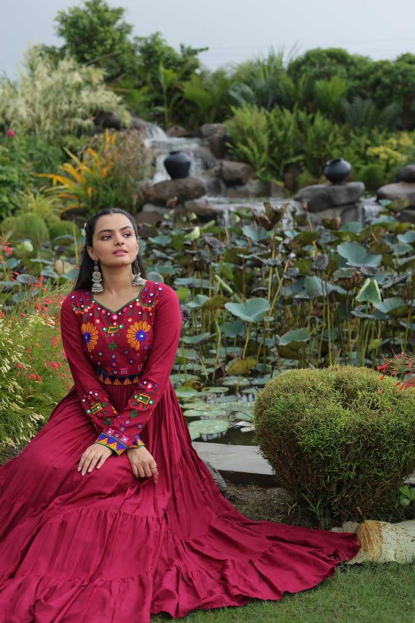 Ynf Slub Reyon KESH491 9261 Gowns Wholesale Printed Gowns Manufacturer