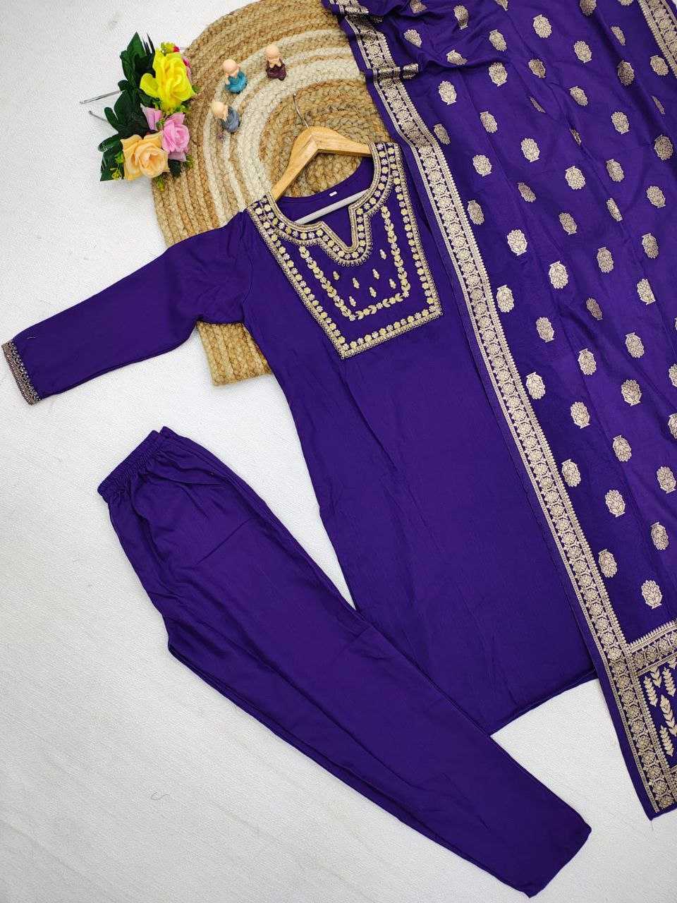 Ynf Slub Reyon KESH517 K4 Suits & Dresses Wholesale Ladies Suits Embroidery Suits Patiala Suits Manufacturer