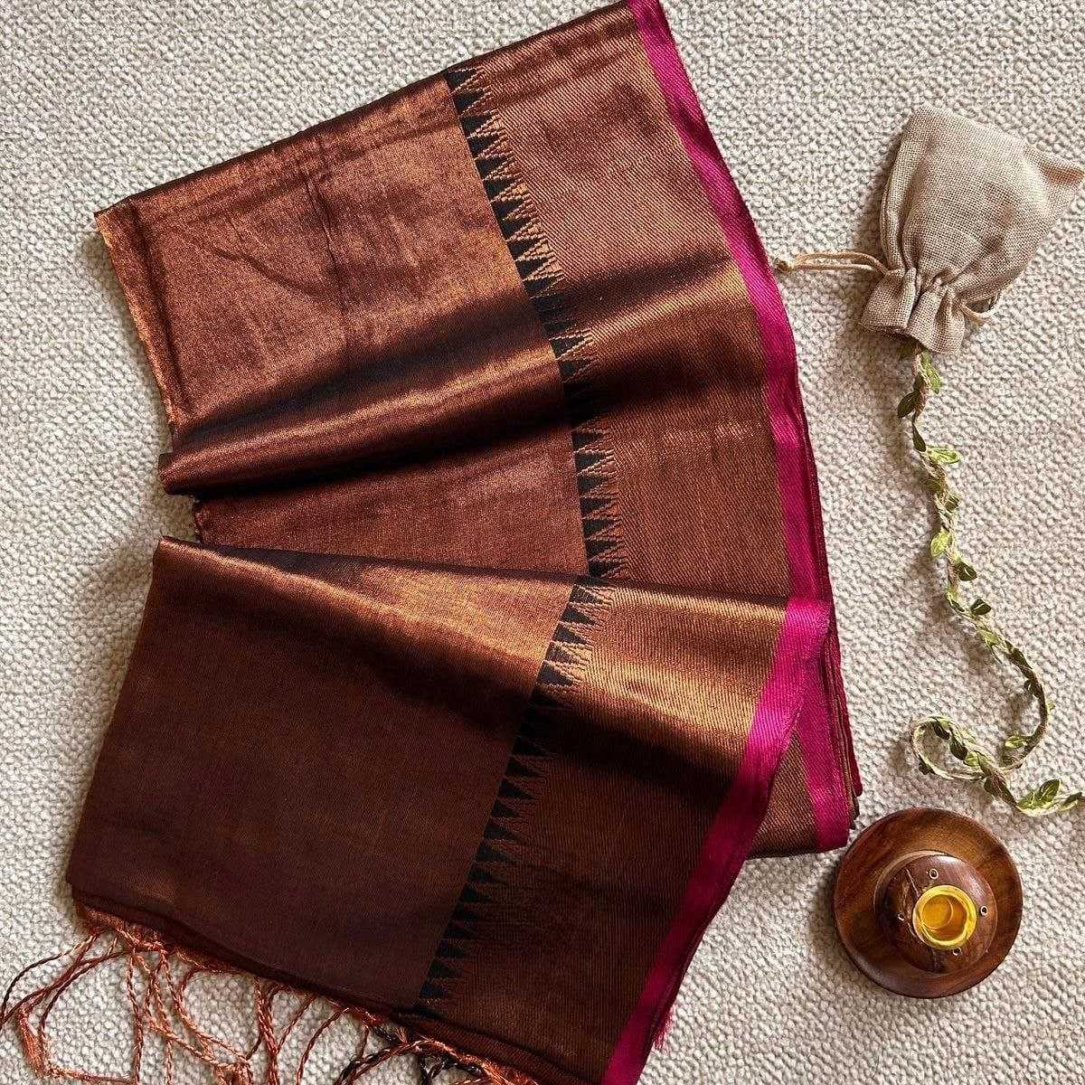 Ynf Soft Cotton KESH525 TEMPLE RAGA TISSUE Sarees Wholesale Jacquard Saree Lightweight Sarees Manufacturer
