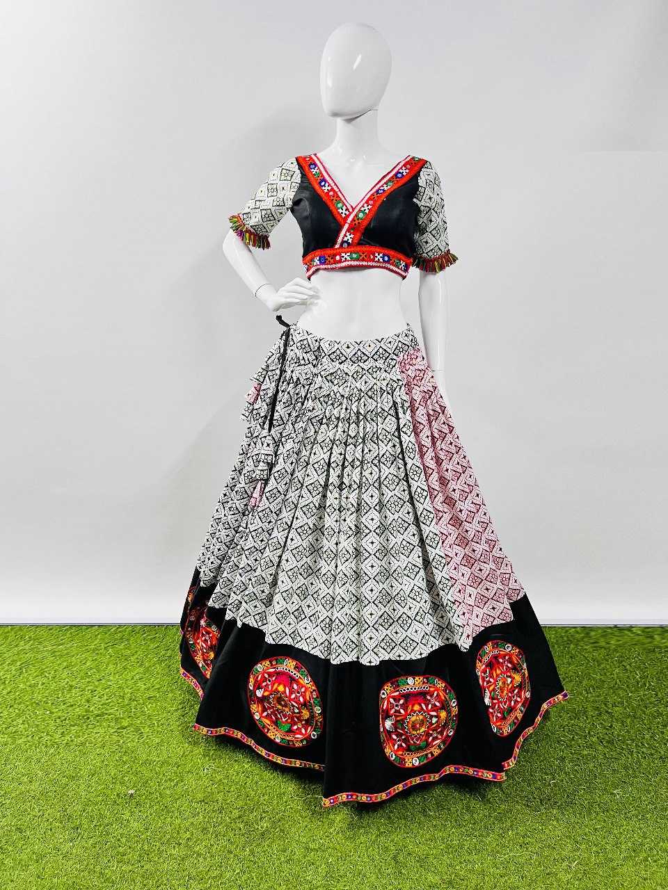 Ynf Soft Cotton Silk RIN227 7039 Lehengas Festive Collections Wholesale Designer Lehenga Choli Navratri Chaniya Choli Manufacturer