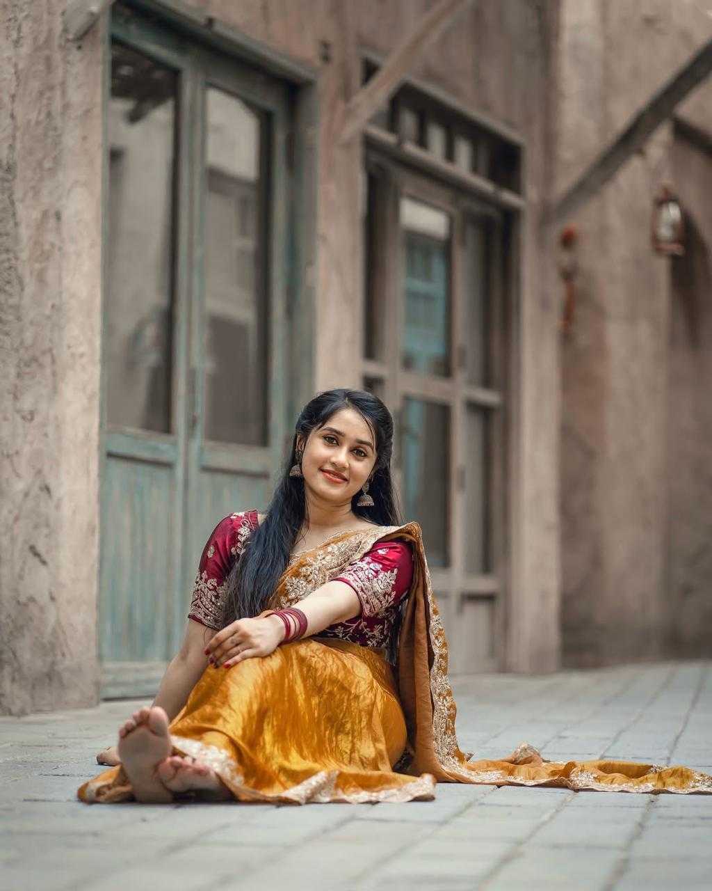 Ynf Soft Gold Crush RIN164 classy vibe Sarees Wholesale Designer Sarees Party Wear Sarees Zari Border Sarees Manufacturer