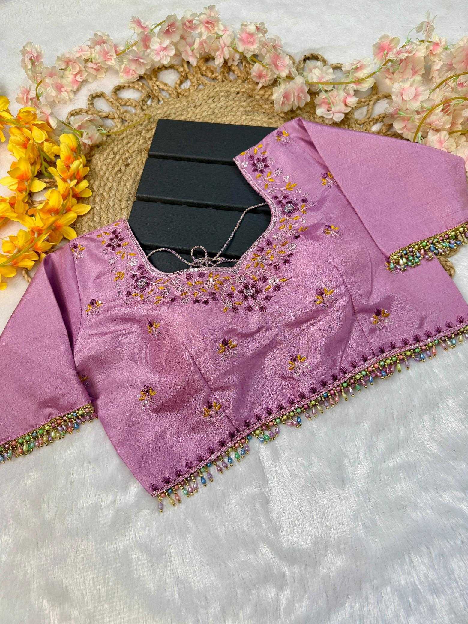 Ynf Soft Gold Crush RIN164 Sindhuri Sakhi Silk Sarees Festive Collections Wholesale Soft Silk Sarees Embroidered Silk Sarees Onam Collections Manufacturer