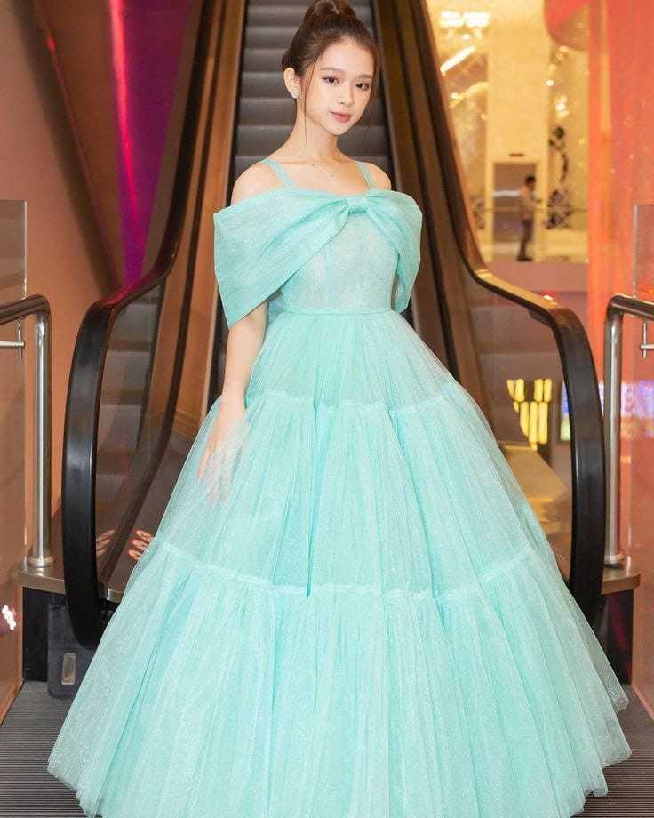 Ynf Soft Net RIN157 2144 Gowns Plus Size Collections Wholesale Party Gowns Net Gowns Ruffle Gowns Manufacturer