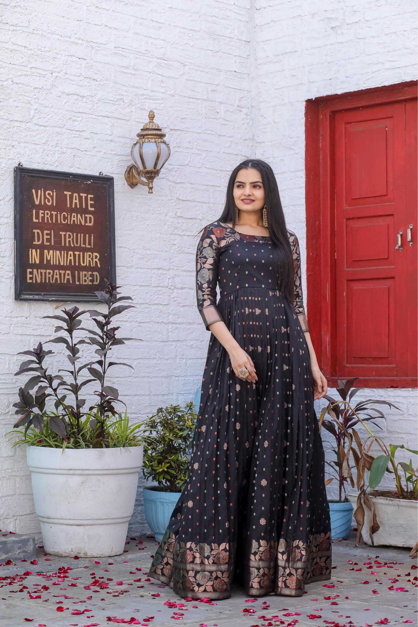 Ynf Soft Silk KESH249 W Suhani Gowns Wholesale Party Gowns Designer Gowns Silk Gowns Manufacturer