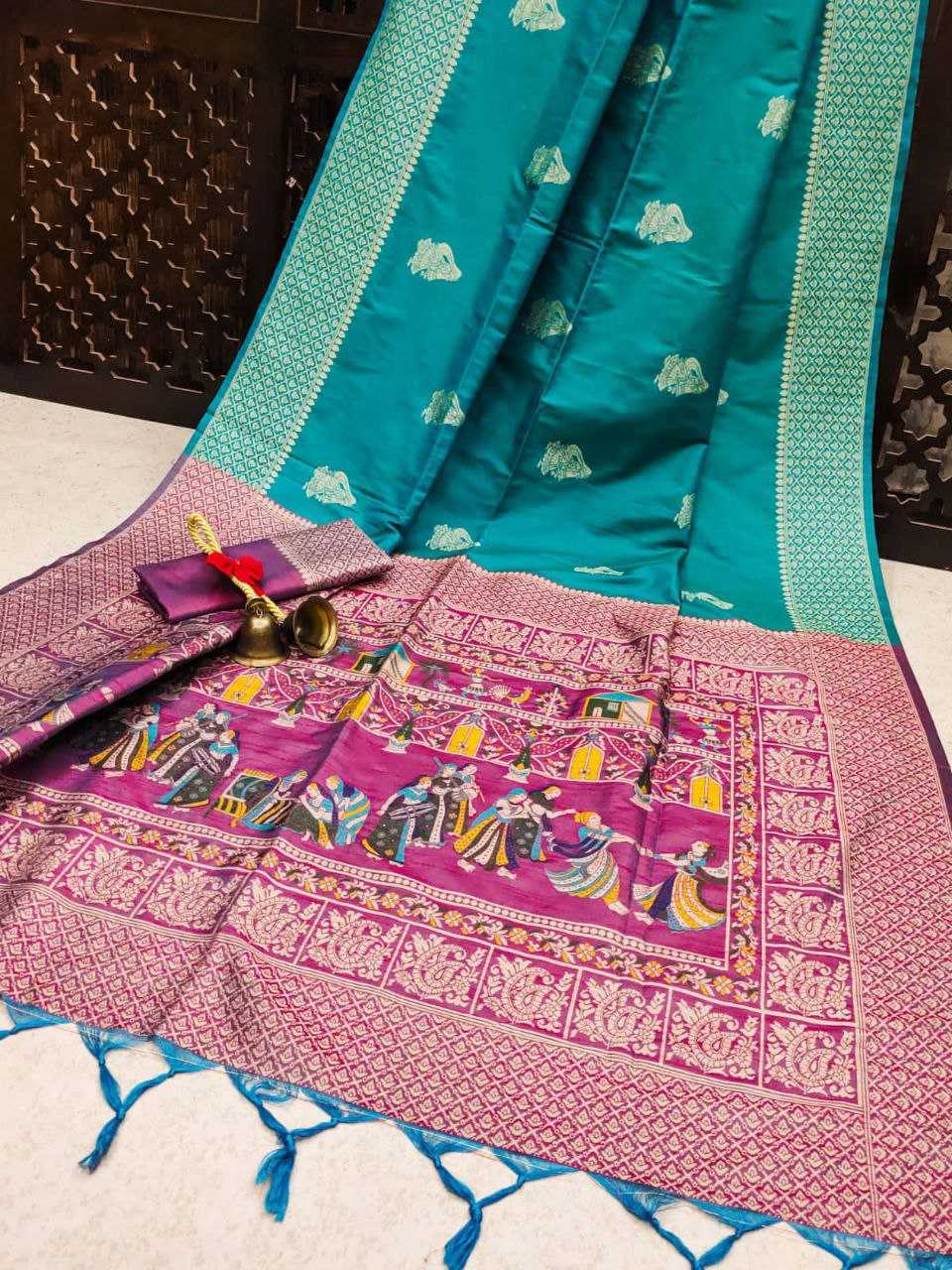 Ynf Soft Silk KESH532 handloom barat 4 Sarees Wholesale Designer Sarees Party Wear Sarees Fancy Sarees Manufacturer