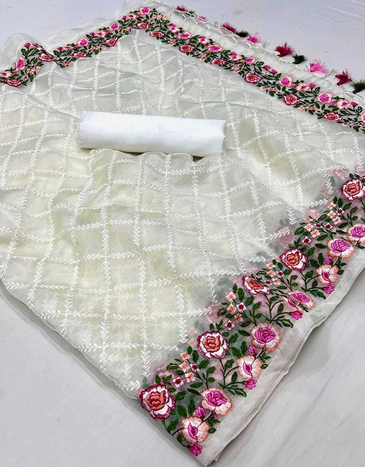 Ynf Soft Silk RIN164 Off-white Silk Sarees Festive Collections Wholesale Soft Silk Sarees Zari Border Silk Sarees Onam Collections Manufacturer