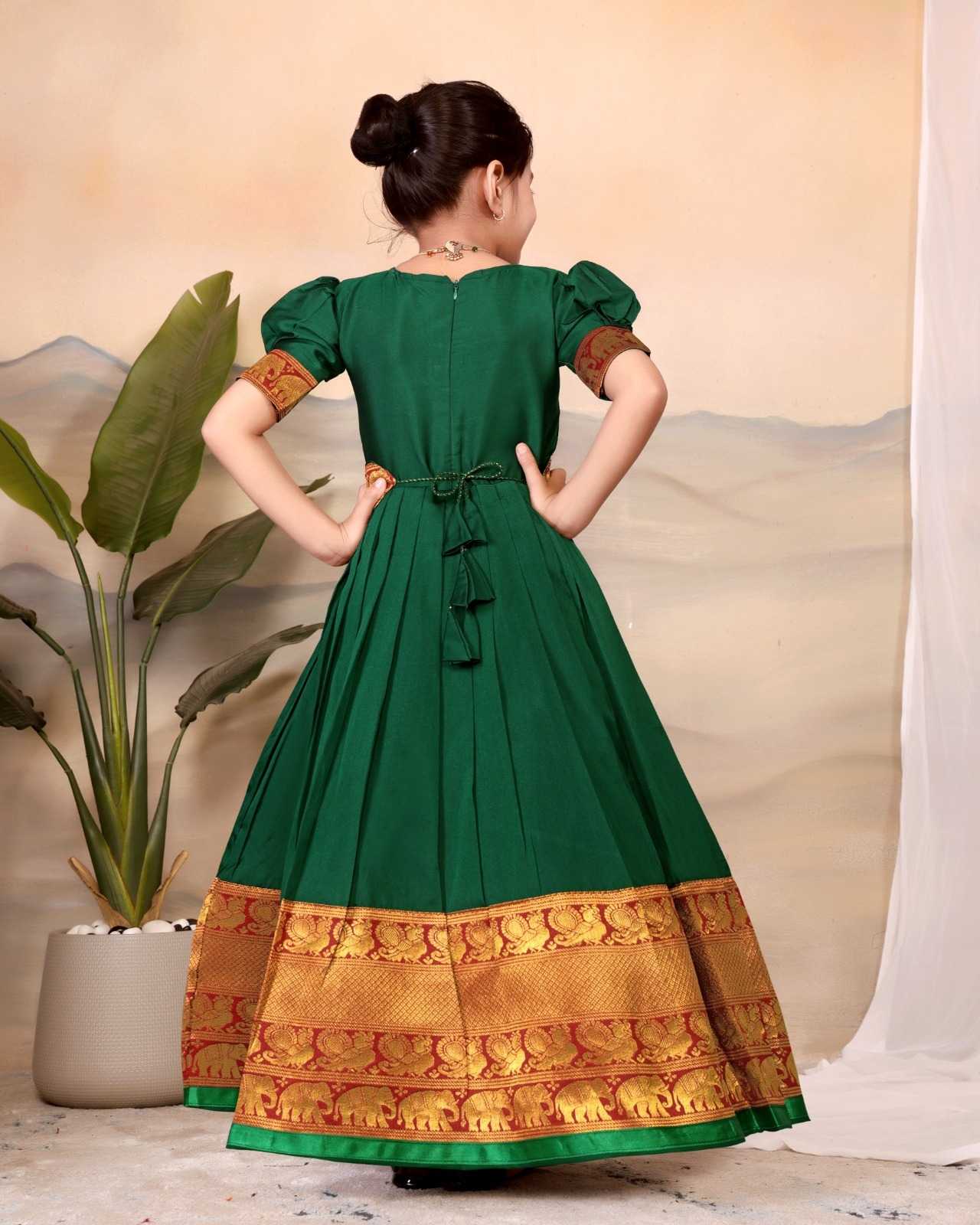 Ynf Soft Tapeta Silk RIN222 HK-116 Kids Wear Wholesale Kids Lehenga Kids Lehenga Choli Baby Girl Lehenga Manufacturer
