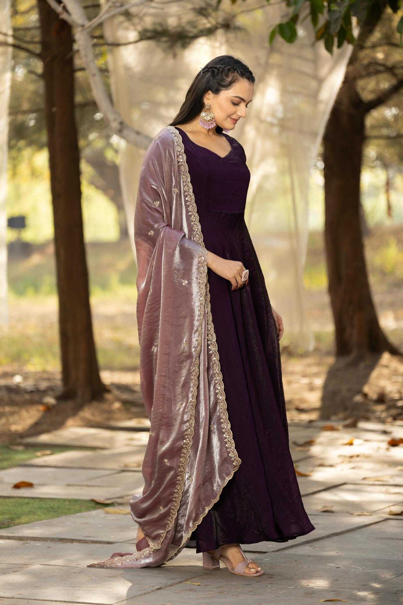 Ynf Space Silk KESH249 W2078-79 Gowns Plus Size Collections Wholesale Party Gowns Designer Gowns Silk Gowns Manufacturer